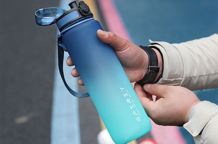 Sports Water Bottle - Large Capacity